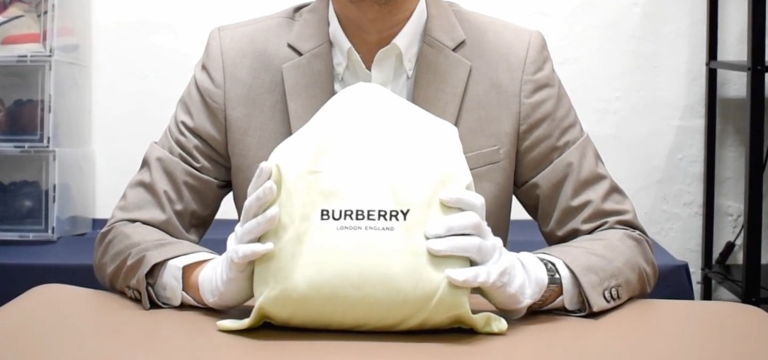 Burberry包包